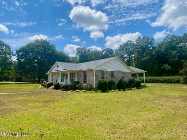 55 Duke St, Lucedale, MS 39452