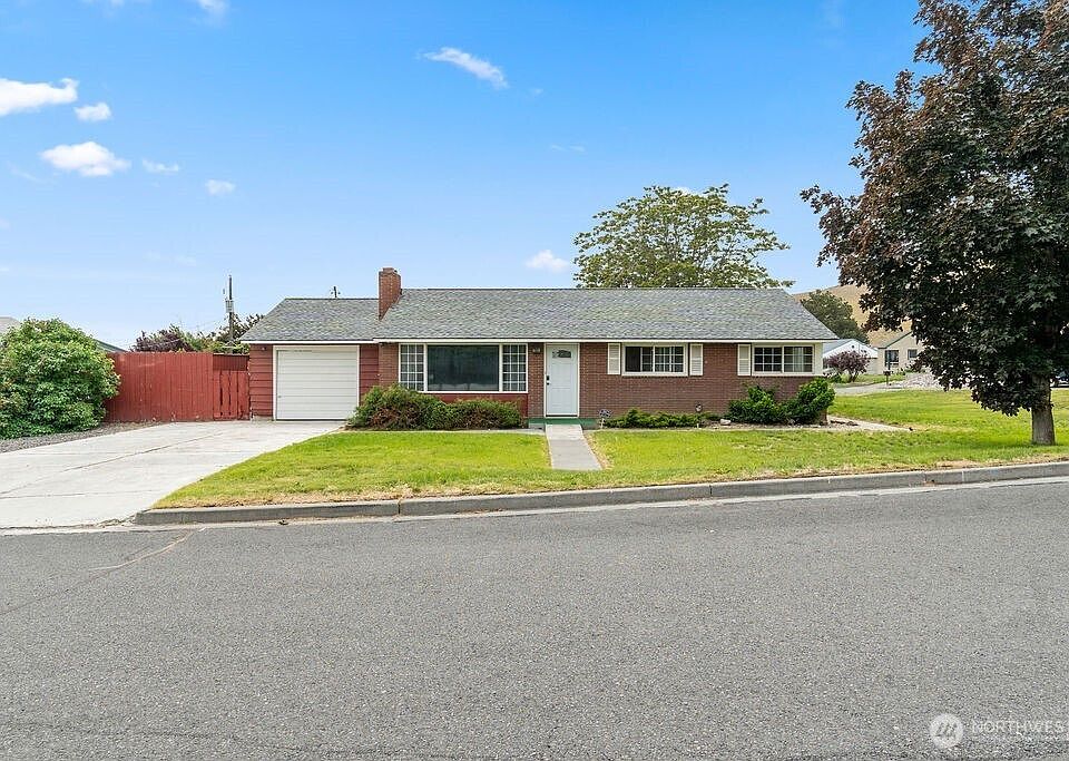1st image of 281 Mocliff Avenue
