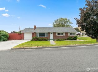 281 Mocliff Rd, Ephrata, WA 98823