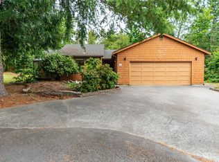 275 Cowlitz Pl, La Conner, WA 98257