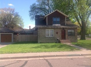 440 W 4th St, Wray, CO 80758