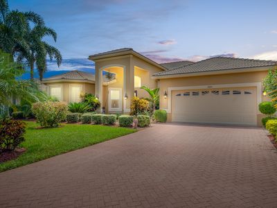 2220 SE Montrose Lane, Port Saint Lucie, FL, 34952