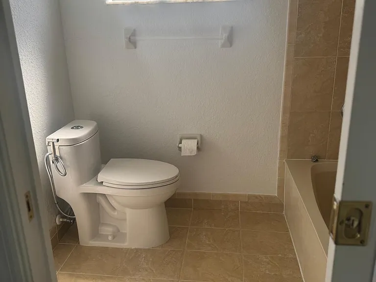 184 Eureka Dr — Photo 15