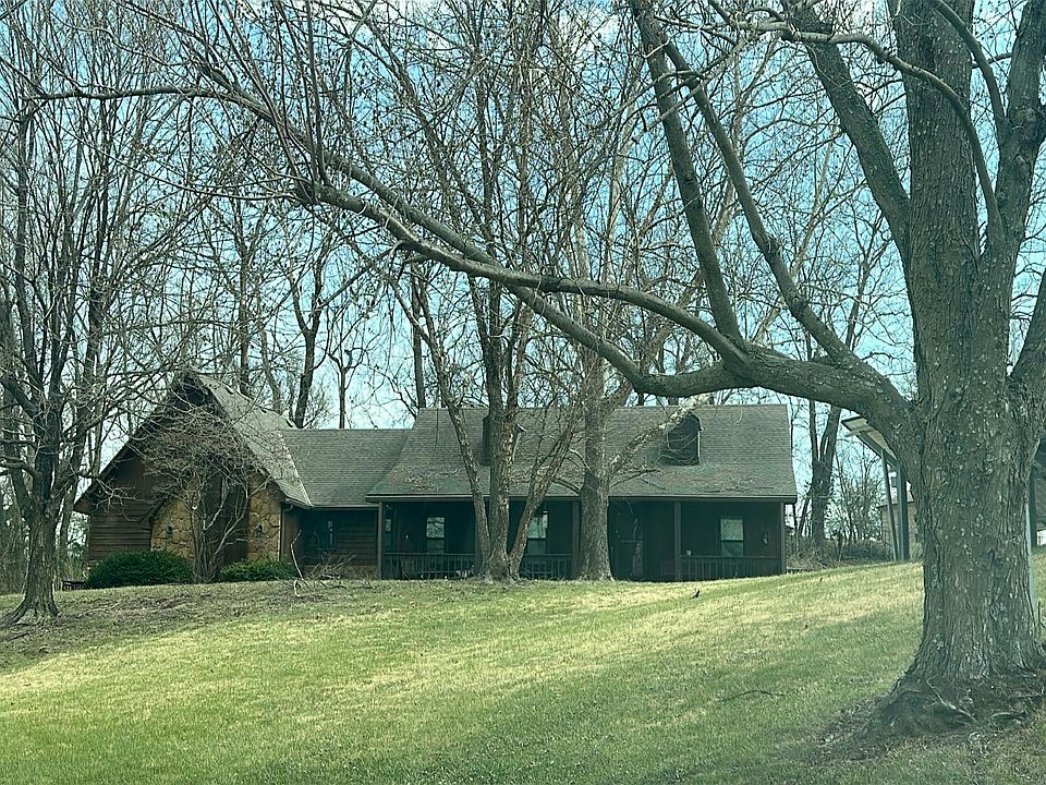 1st image of 7821 Holliday Dr