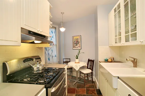 Sold by Corcoran | media 4