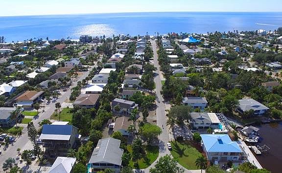 4th image of 130 Andre Mar Dr