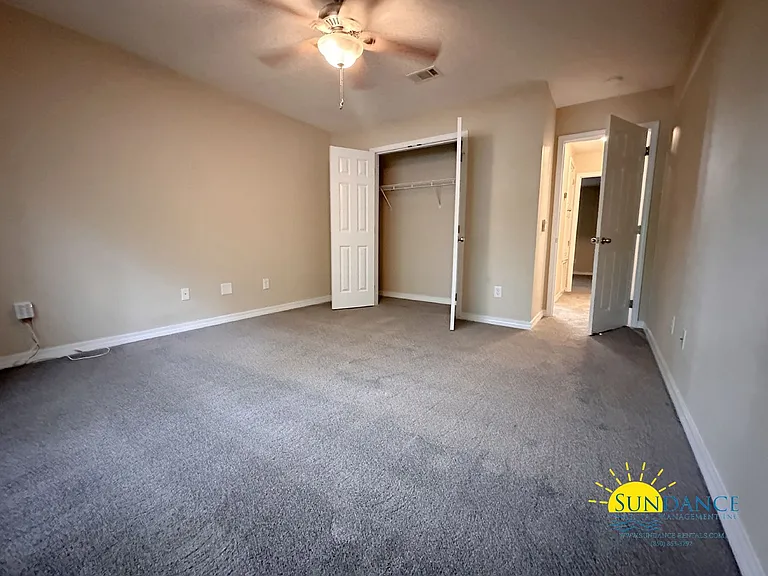 8484 Randall Dr — Photo 18