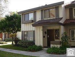 1st image of 9528 Karmont Ave