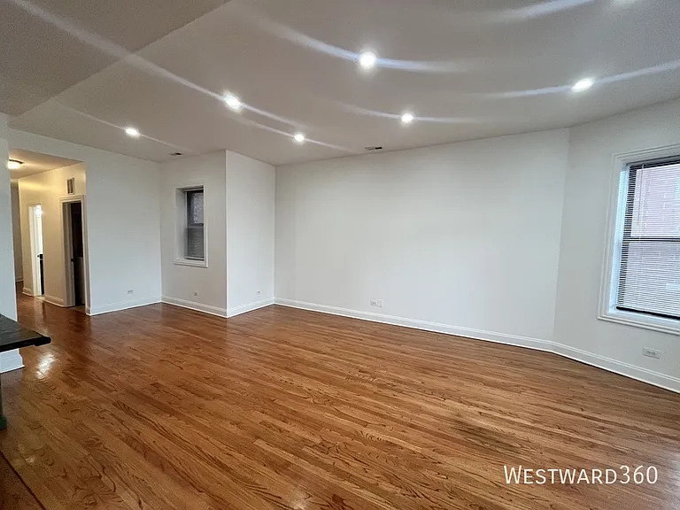 5172 S Michigan Ave #2 — Photo 10