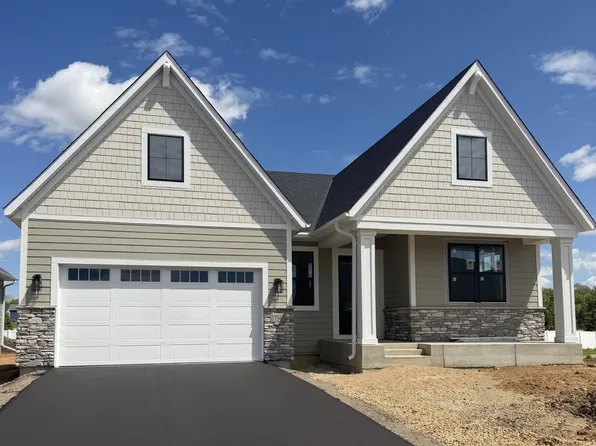 17940 Greenwich Way, Lakeville, MN 55044