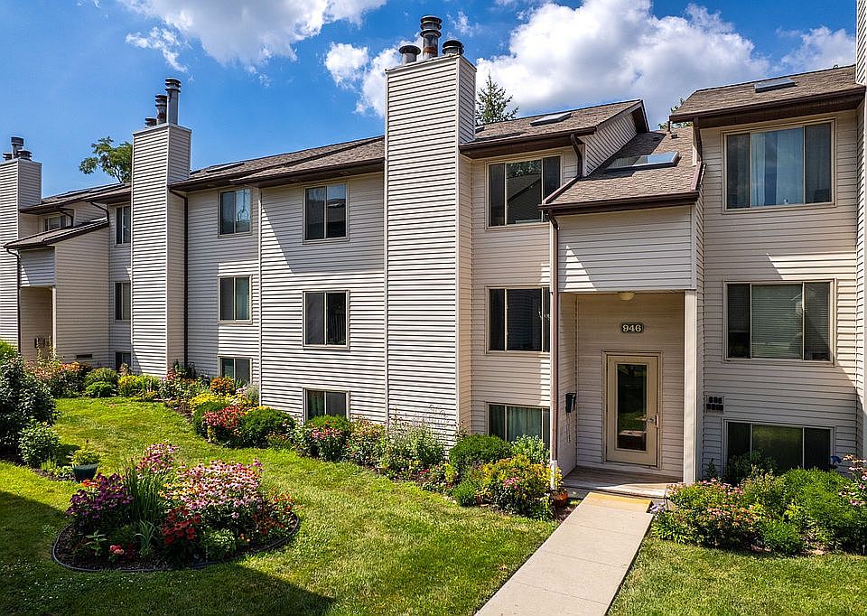 1st image of 946 23rd Avenue Pl APT 4