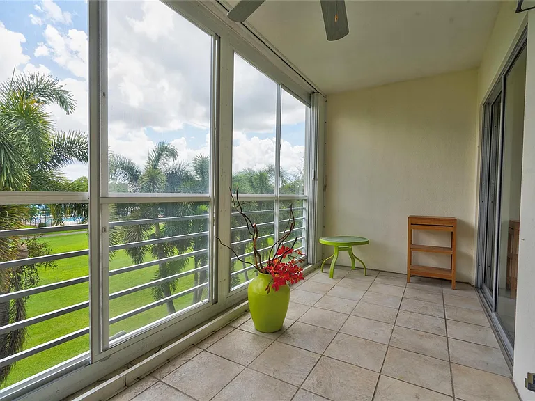 3102 Portofino Point #K3 — Photo 17