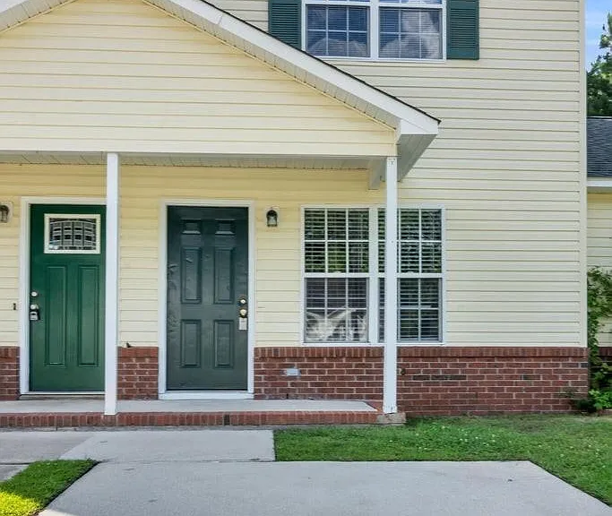 2033 Brandymill Ln — Photo 1