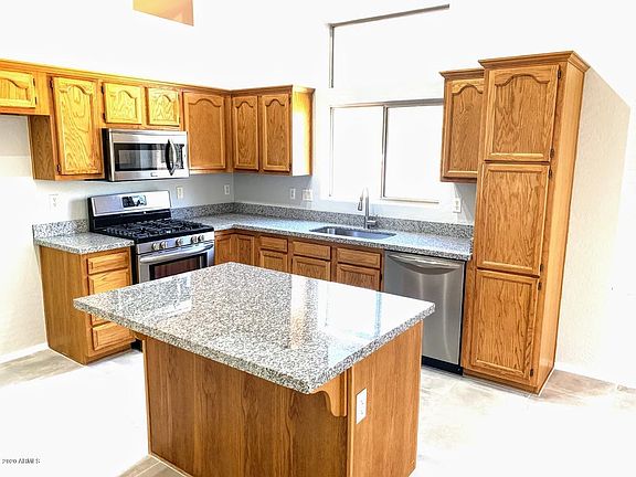 2nd image of 7521 E Oasis Cir