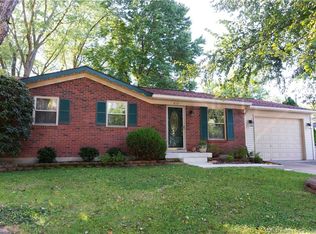 415 Pampaw Ln, Jeffersonville, IN 47130