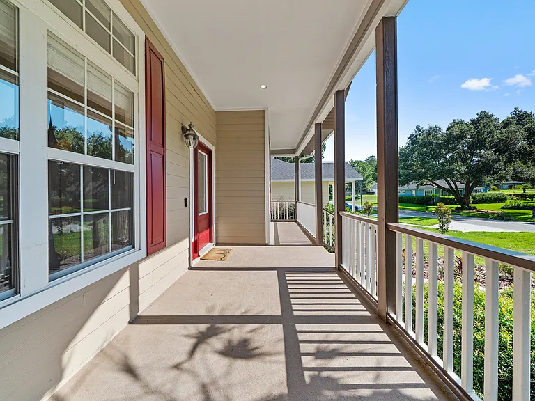 10538 Palmetto Blvd — Photo 3