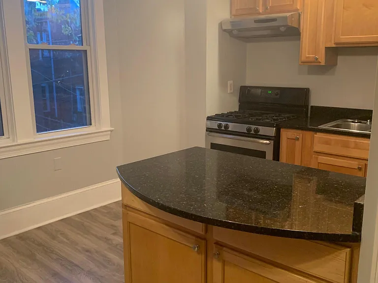 1418 Newton St NW #3 — Photo 7