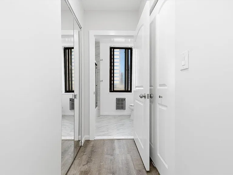 45 River Dr S #609 — Photo 13