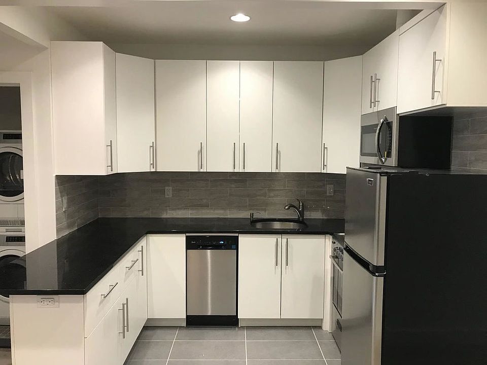 1st image of 218 E 36th St #2AA