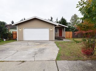 17700 Hillside Ct, Arlington, WA 98223