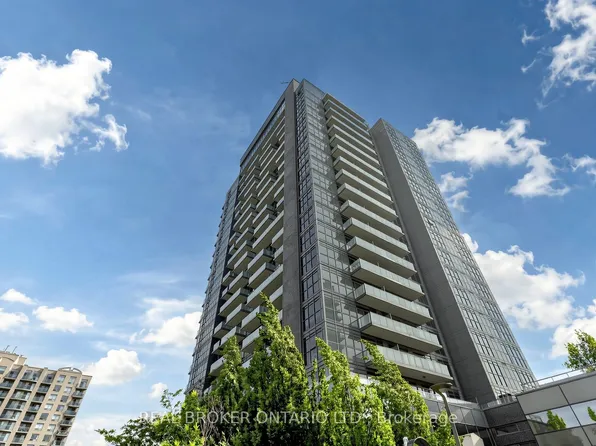 55 Oneida Cres #801, Richmond Hill, ON L4B 0E8
