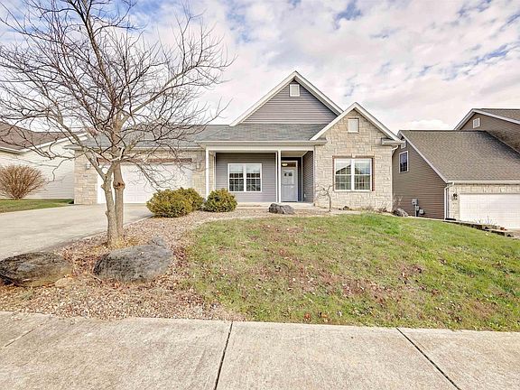 2nd image of 3040 N Cantlin Dr