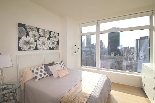 Sold by Daniel Forrester, LREB | media 6