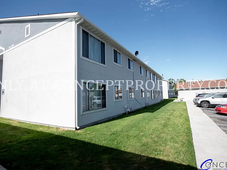 Aspen Pines — Photo 267