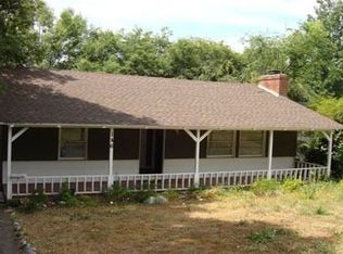 146 E Mariposa St, Altadena, CA 91001