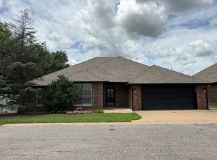 1225 Red Canyon Ct, Guthrie, OK 73044