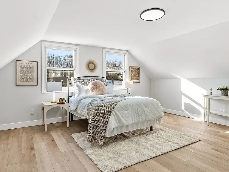 5 Hamilton Ln — Photo 4