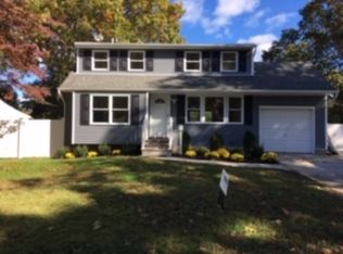27 Clarkson Rd, Centereach, NY 11720