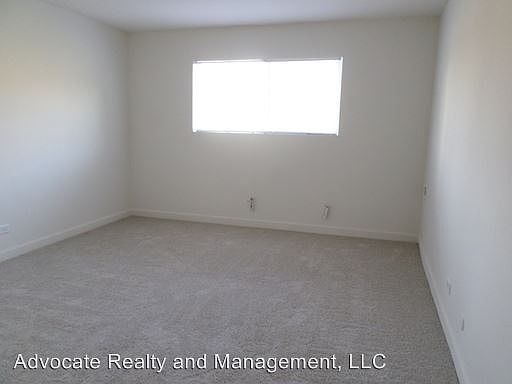 5th image of 4930 Keller St APT 302