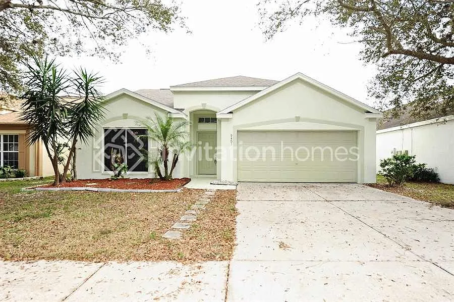 9403 Posen Pl Tampa, FL 33635 — Photo 1