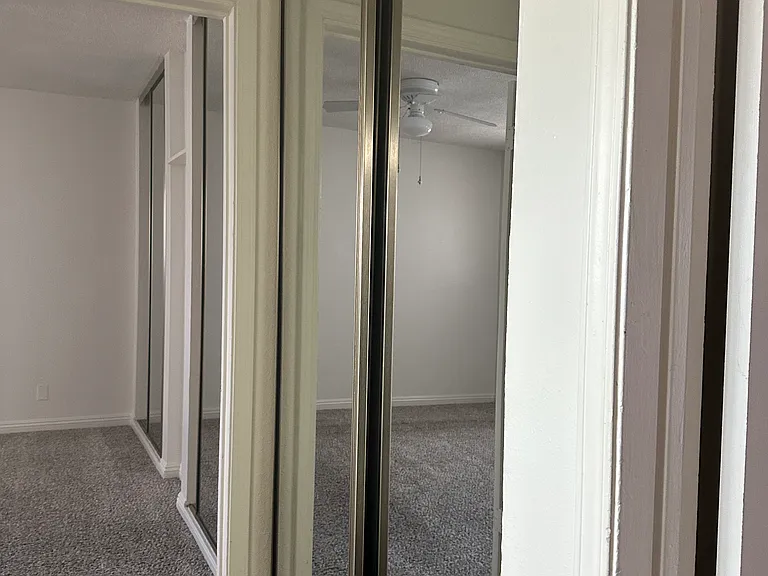 12048 Downey Ave #T — Photo 10