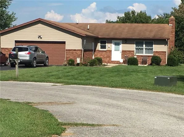 5101 Glady Creek Dr, Urbana, OH 43078