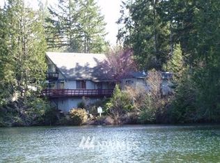 500 E Benson Lake Dr, Grapeview, WA 98546