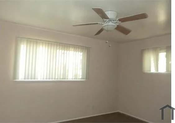 3 bed, 1052 sqft, $2,550 — Photo 4