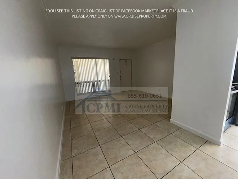 532 S Crescent Dr Hollywood, FL 33021 — Photo 12