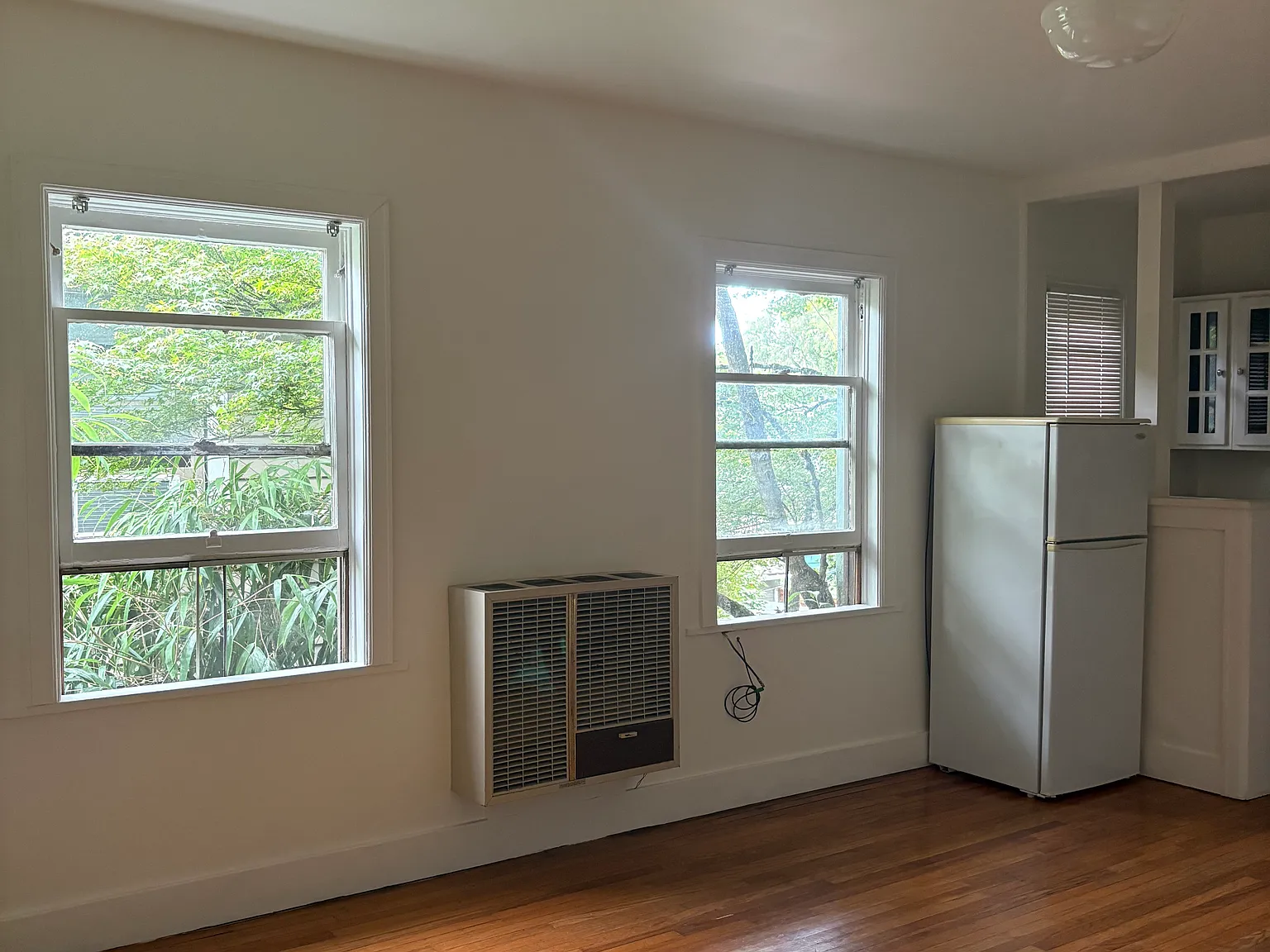 2102 SE 12th Ave — Photo 2