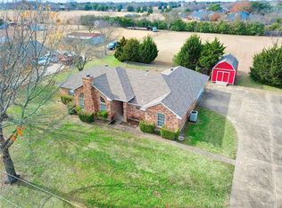 711 Buckboard St, Ovilla, TX