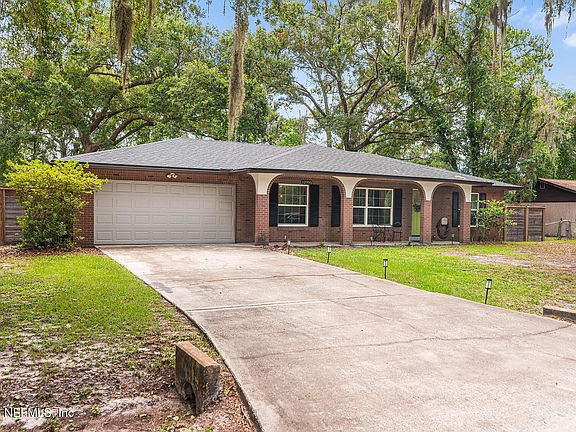 2nd image of 12995 MANDARIN POINT Lane