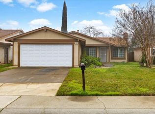 9482 Countryroads Dr, Sacramento, CA 95827