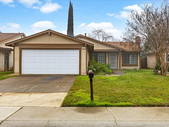 9482 Countryroads Dr, Sacramento, CA 95827