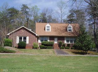 5559 Duncan Bridge Rd, Cleveland, GA 30528