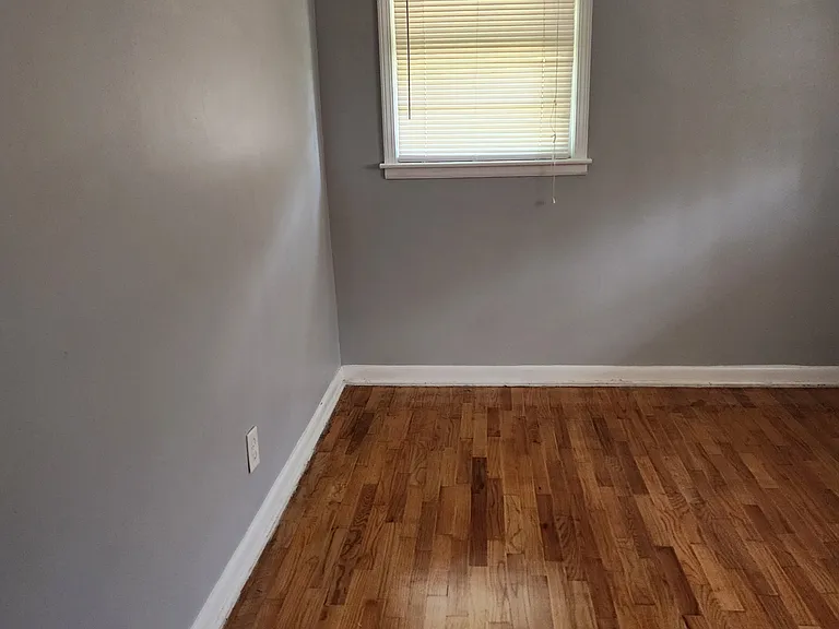 324 New York Ave — Photo 24