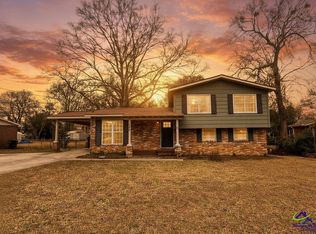 306 Woodlawn Ave, Warner Robins, GA 31093