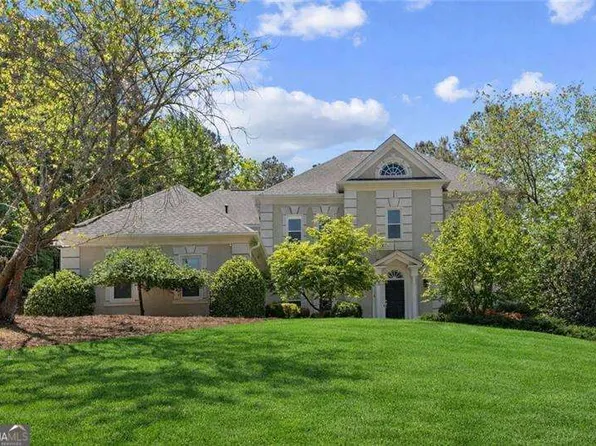 3610 Mansions Pkwy, Berkeley Lake, GA 30096