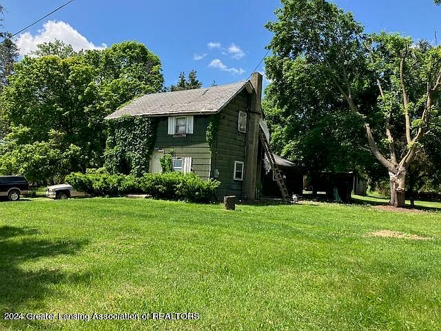 2nd image of 6865 Nixon Rd