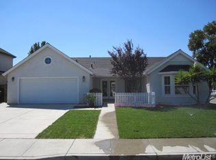 2433 Dorset Ln, Tracy, CA 95377